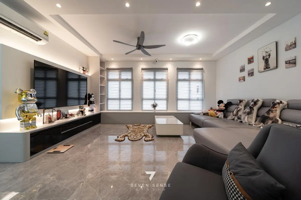 7 Sense Studio — 120A Canberra Crescent 3