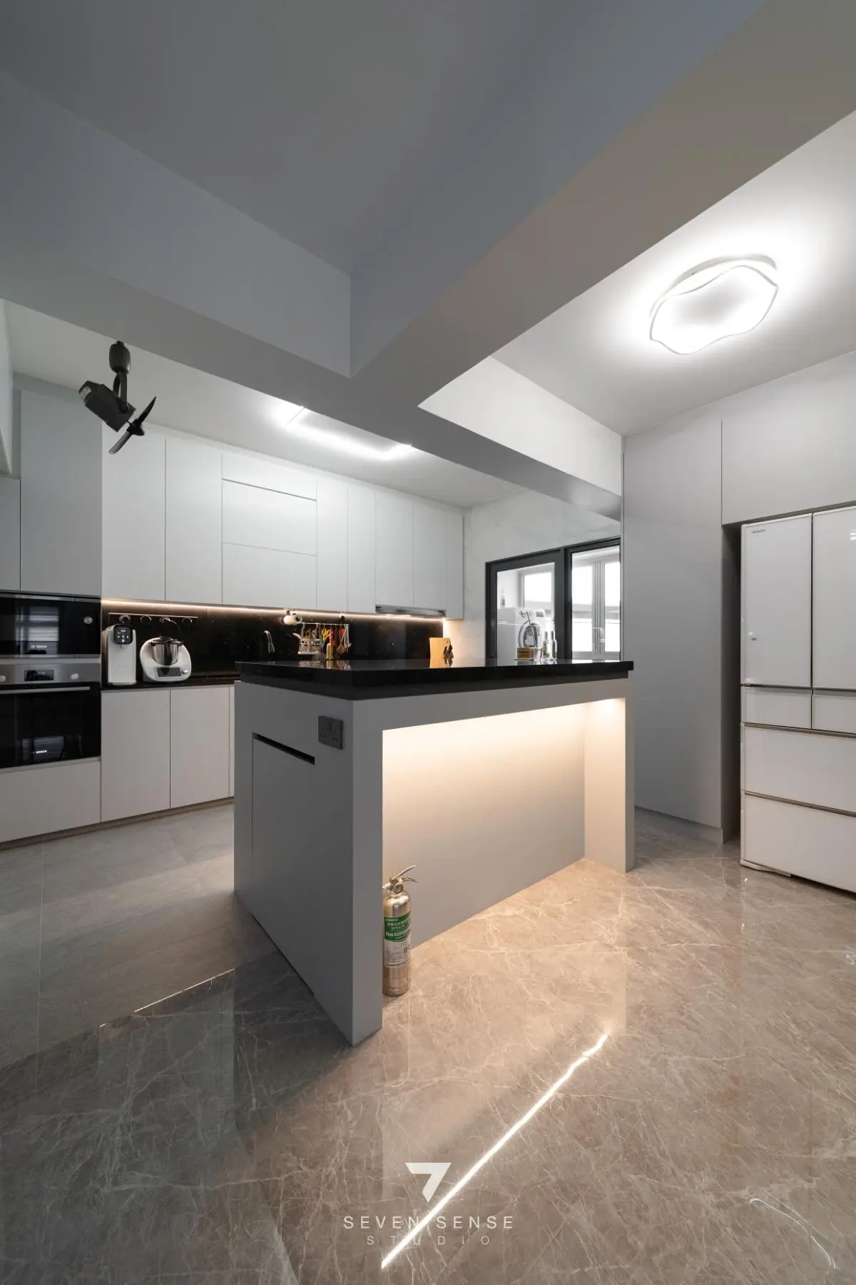 7 Sense Studio — 120A Canberra Crescent 8