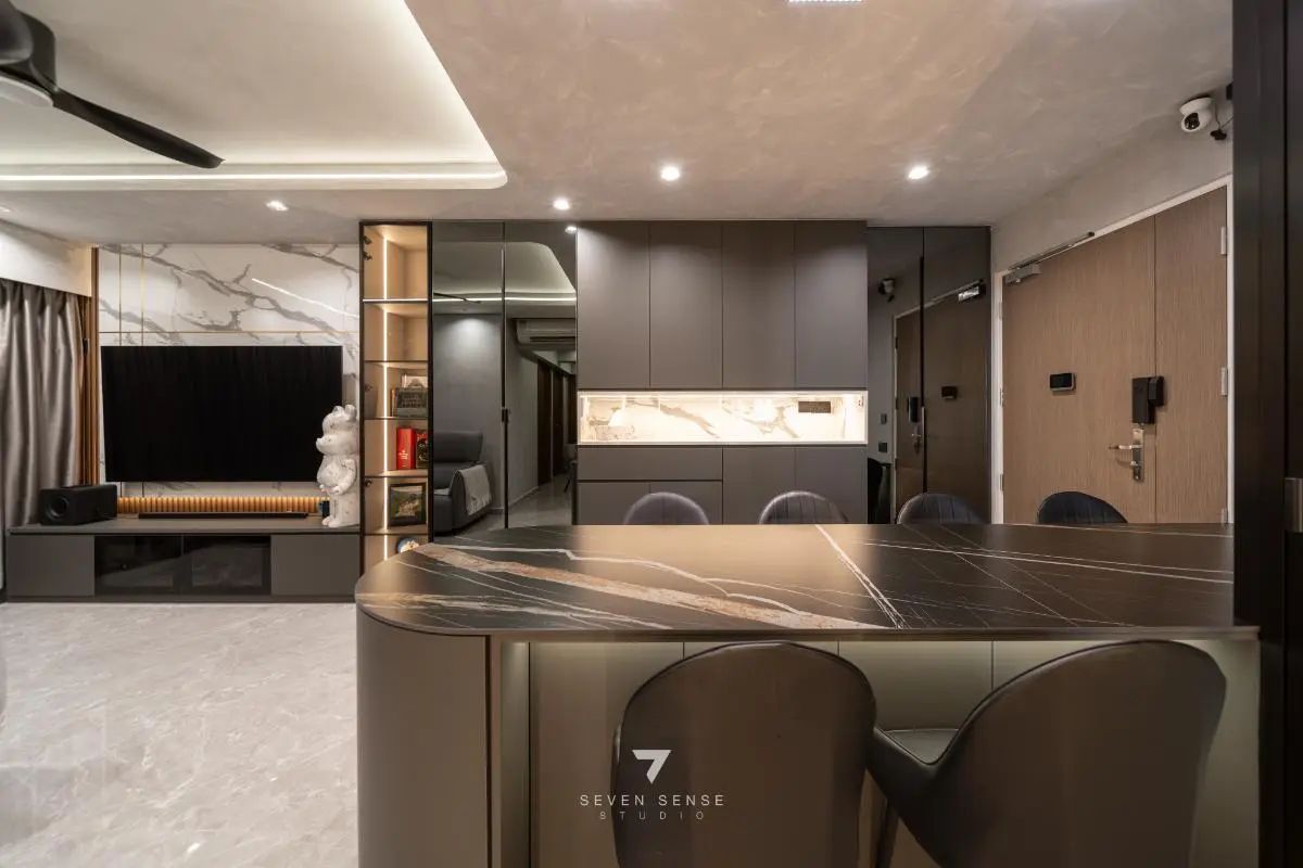 7 Sense Studio — 432B Northshore Drive 2