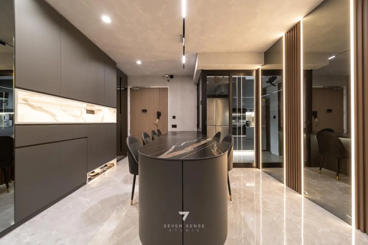 7 Sense Studio — 432B Northshore Drive 4