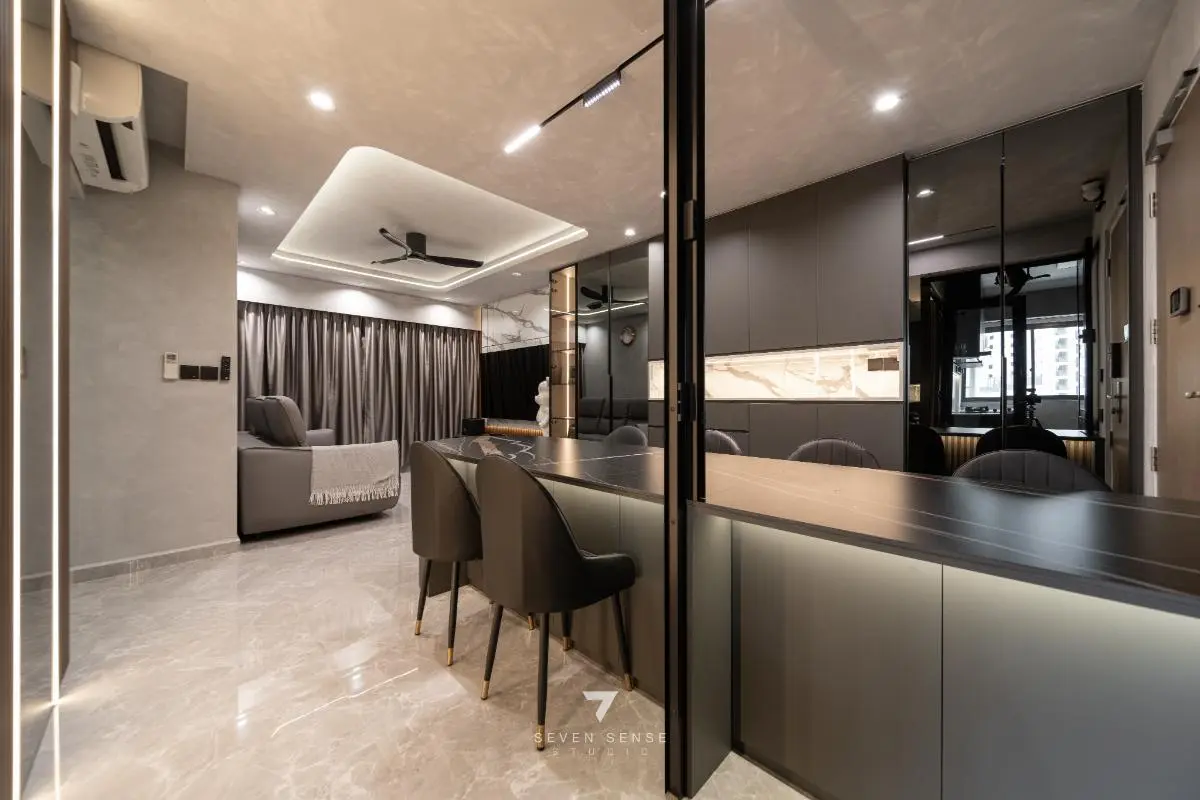 7 Sense Studio — 432B Northshore Drive 5