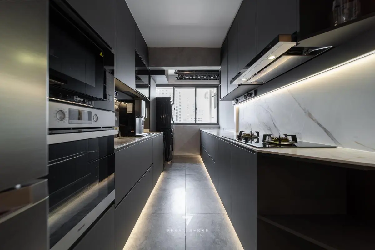 7 Sense Studio — 432B Northshore Drive 6
