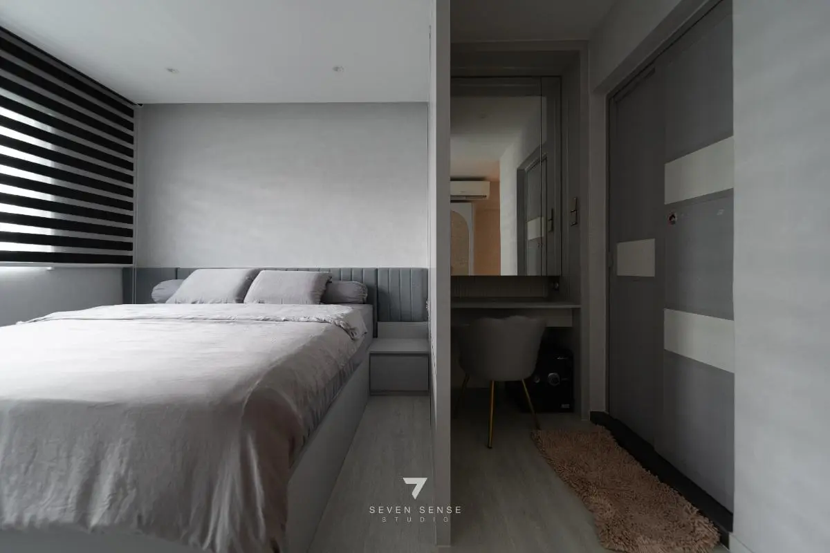 7 Sense Studio — 670 Woodlands Dr 71 17