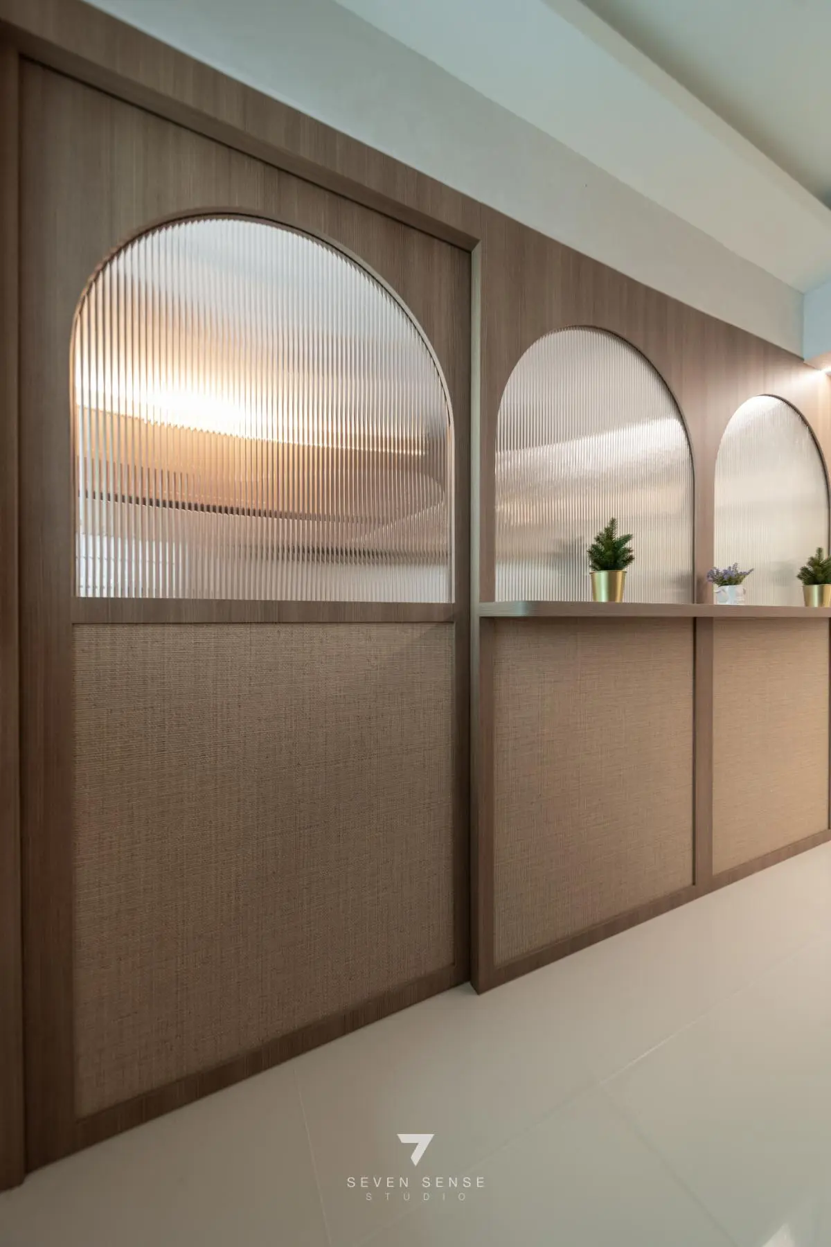7 Sense Studio — 670 Woodlands Dr 71 26
