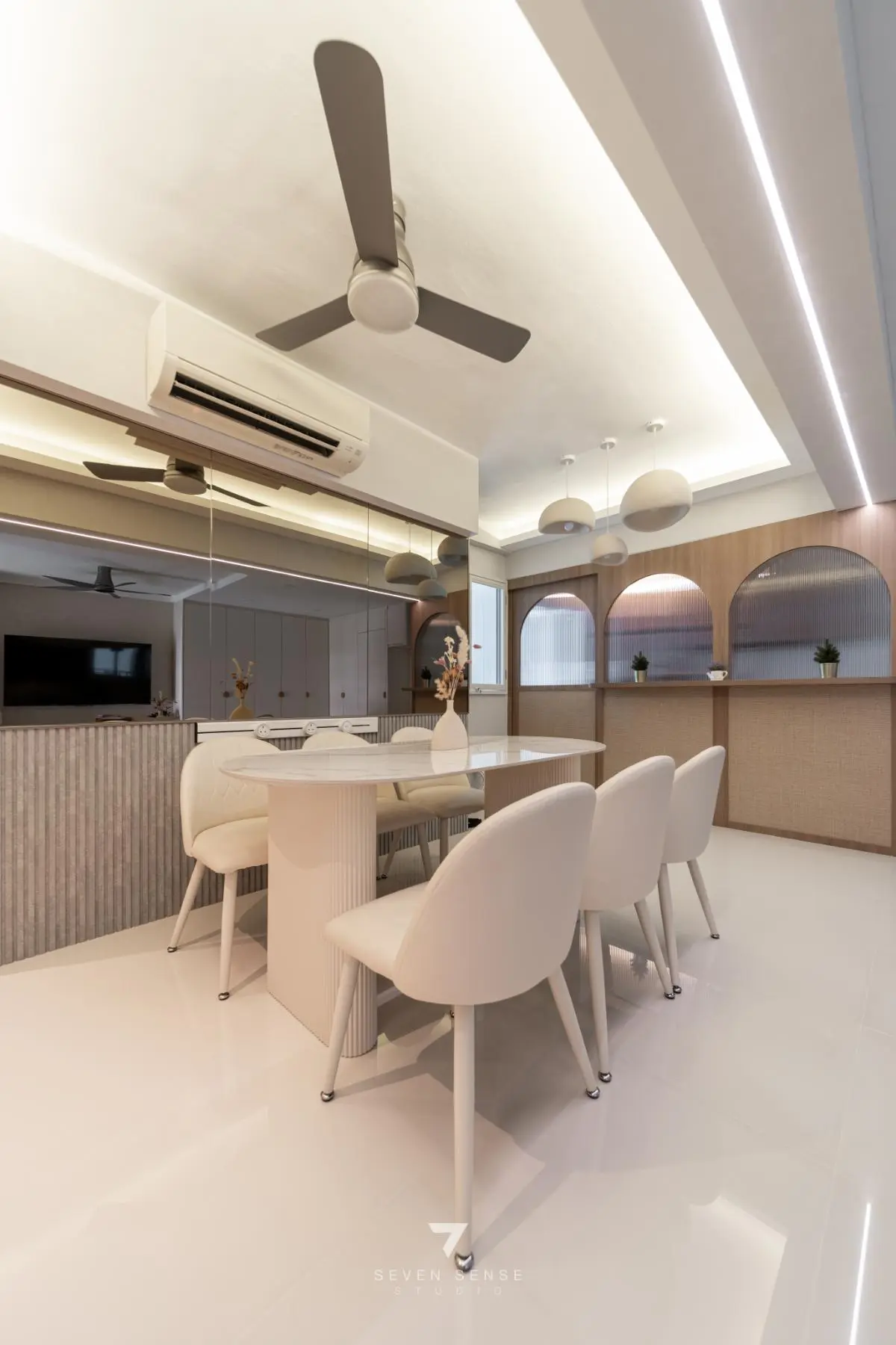 7 Sense Studio — 670 Woodlands Dr 71 6