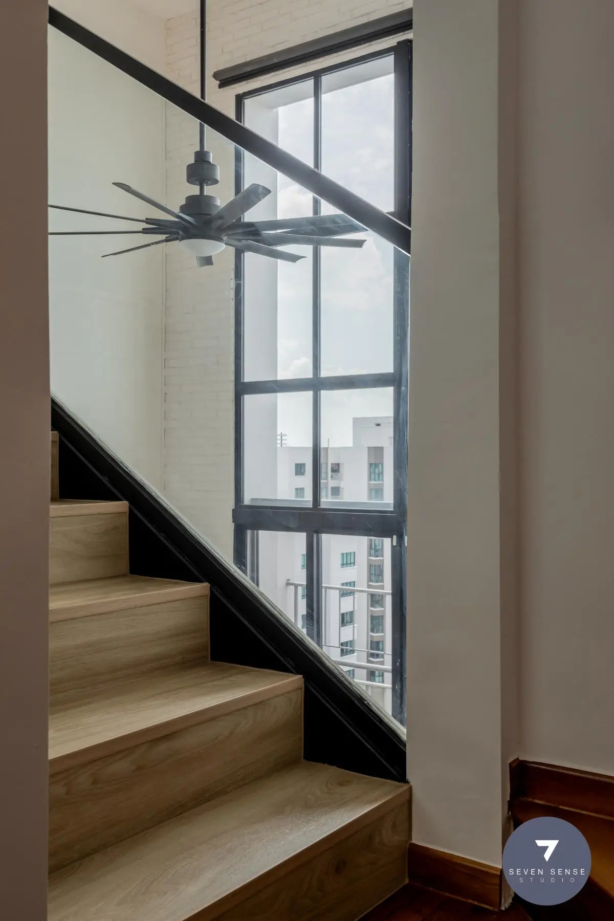 7 Sense Studio — 9B Woodlands Drive 72 8