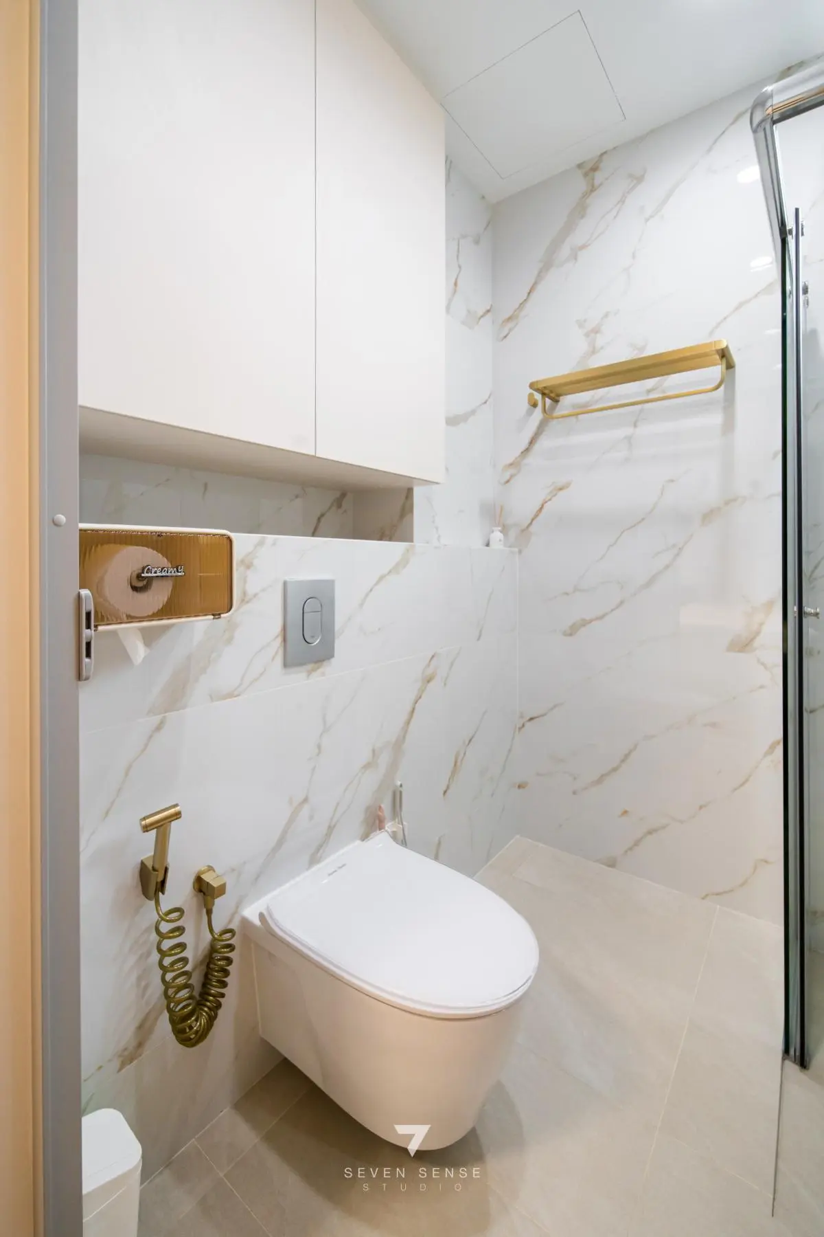 7 Sense Studio — Hazel Park Condo — Balcony