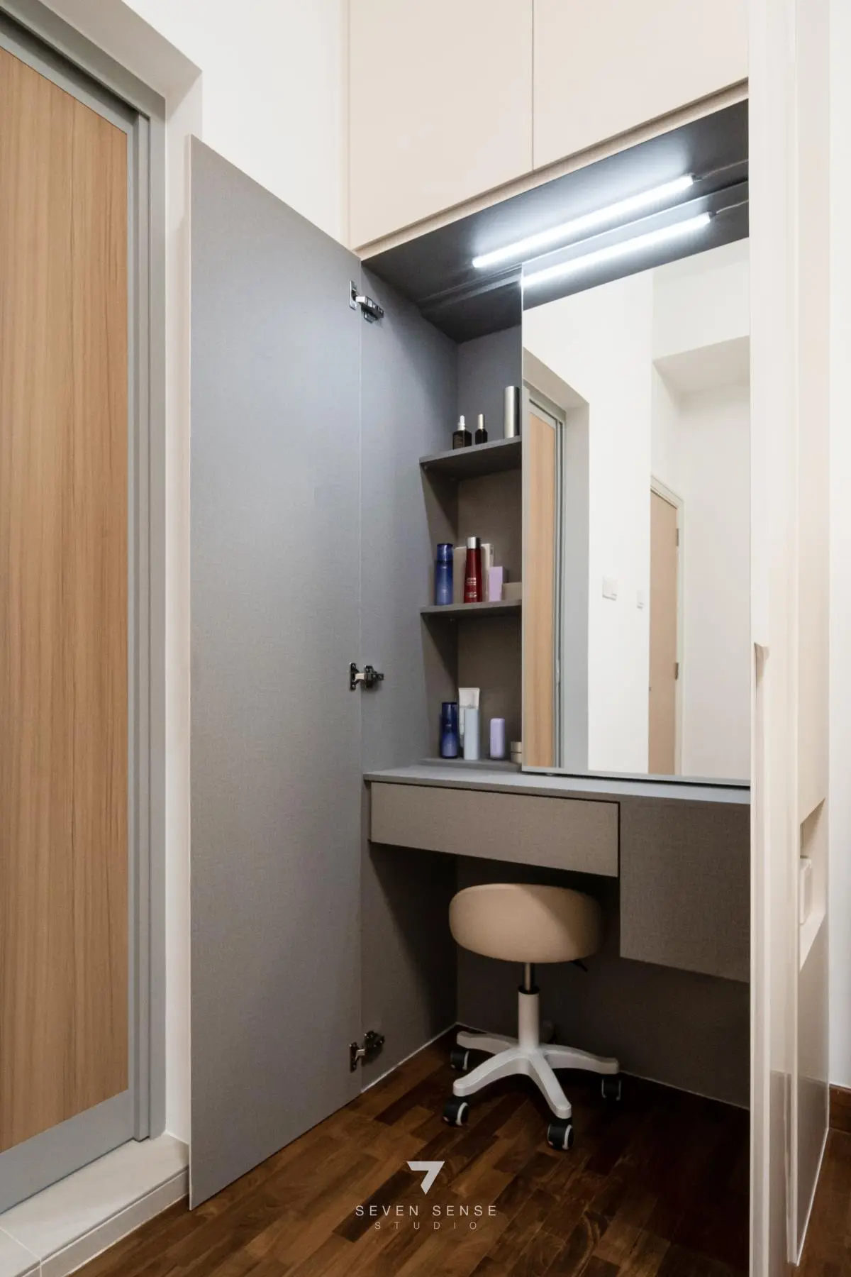 7 Sense Studio — Hazel Park Condo — Bathroom 2