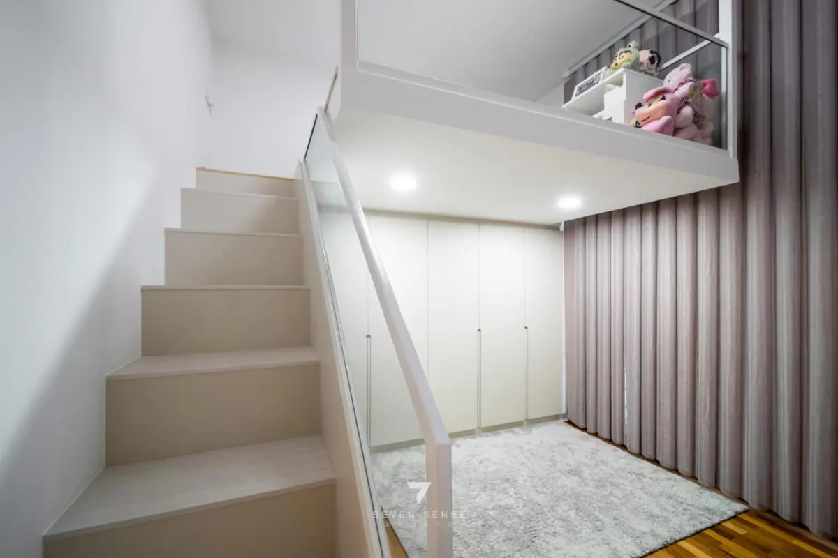 7 Sense Studio — Hazel Park Condo — Bedroom