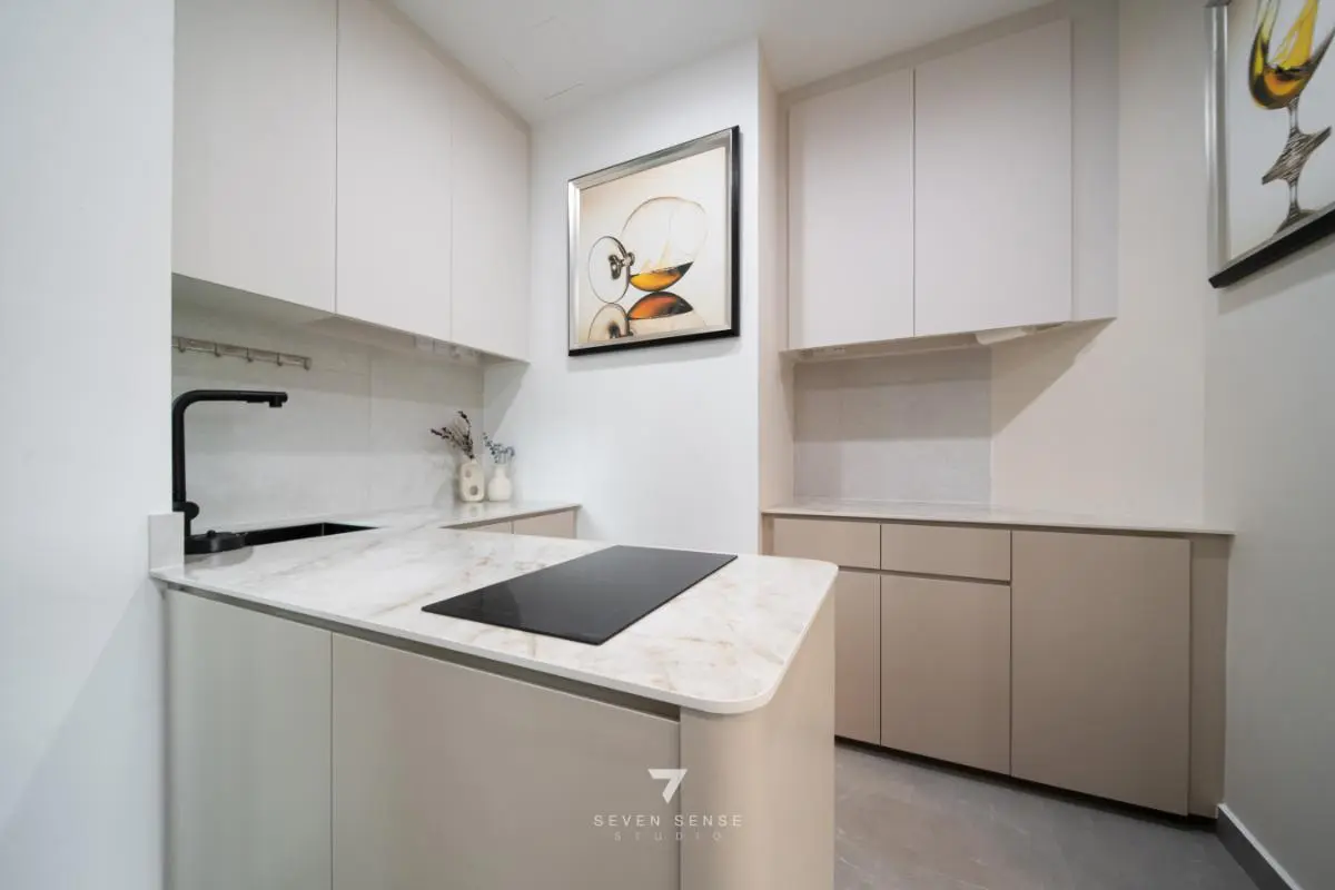 7 Sense Studio — Hazel Park Condo — Kitchen