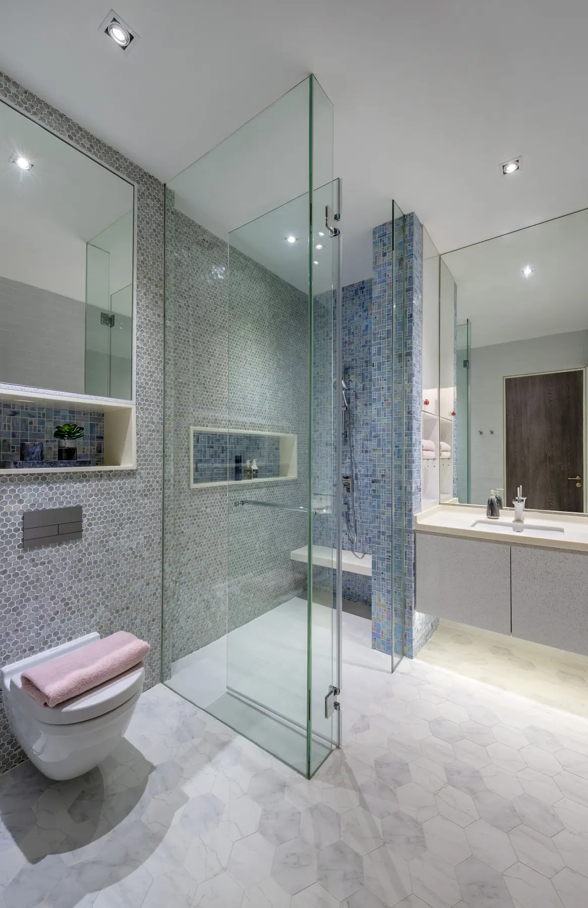 Cube Associate Design — Tong Watt Road — 9