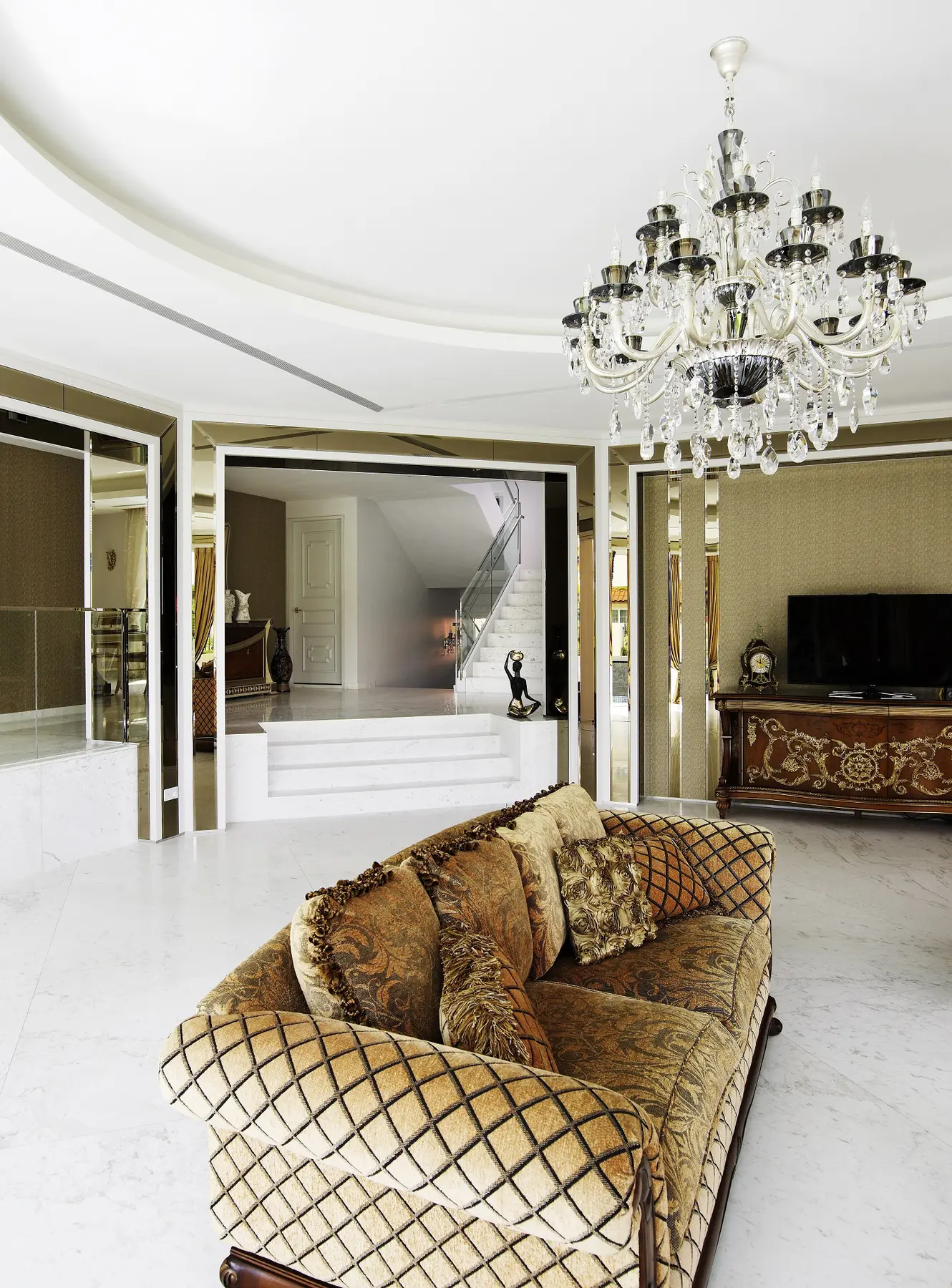 D'Perception Ritz — Modern Classicism — 5