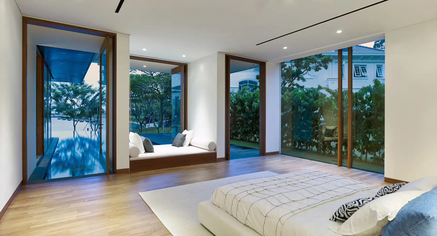 Robert Greg Shand Architects Sentosa Cove — 2