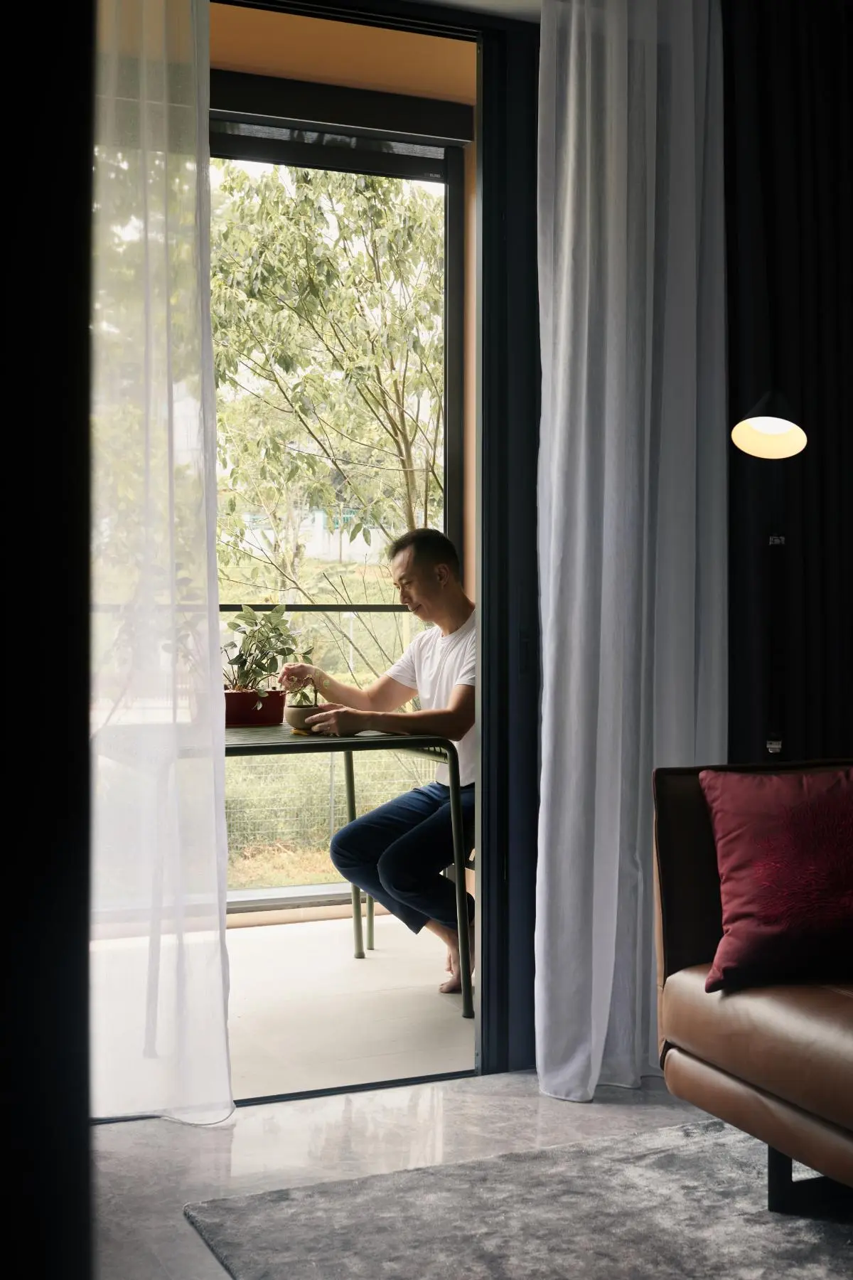 HID Studio — 4th Avenue Apartment — 7