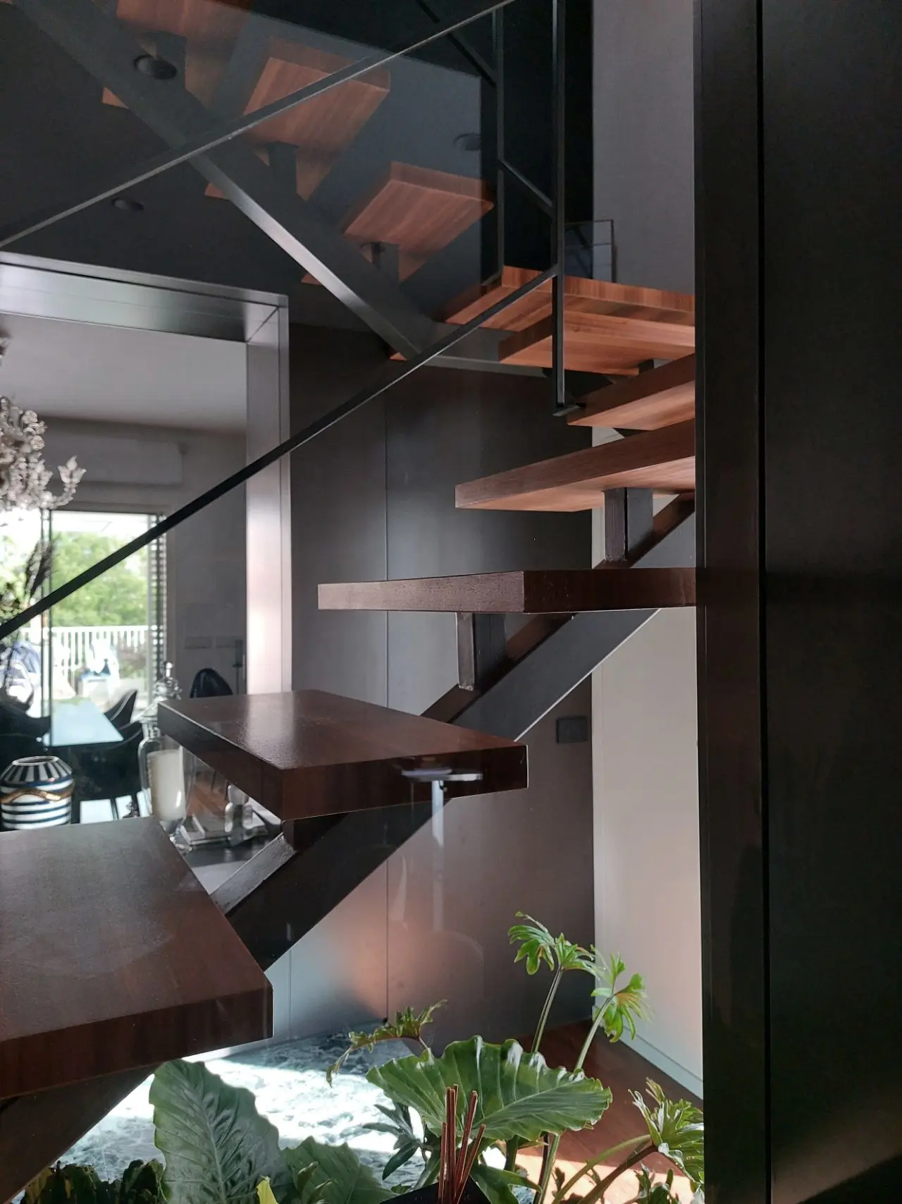 House of Sabrina — bedroom detail with natural materials