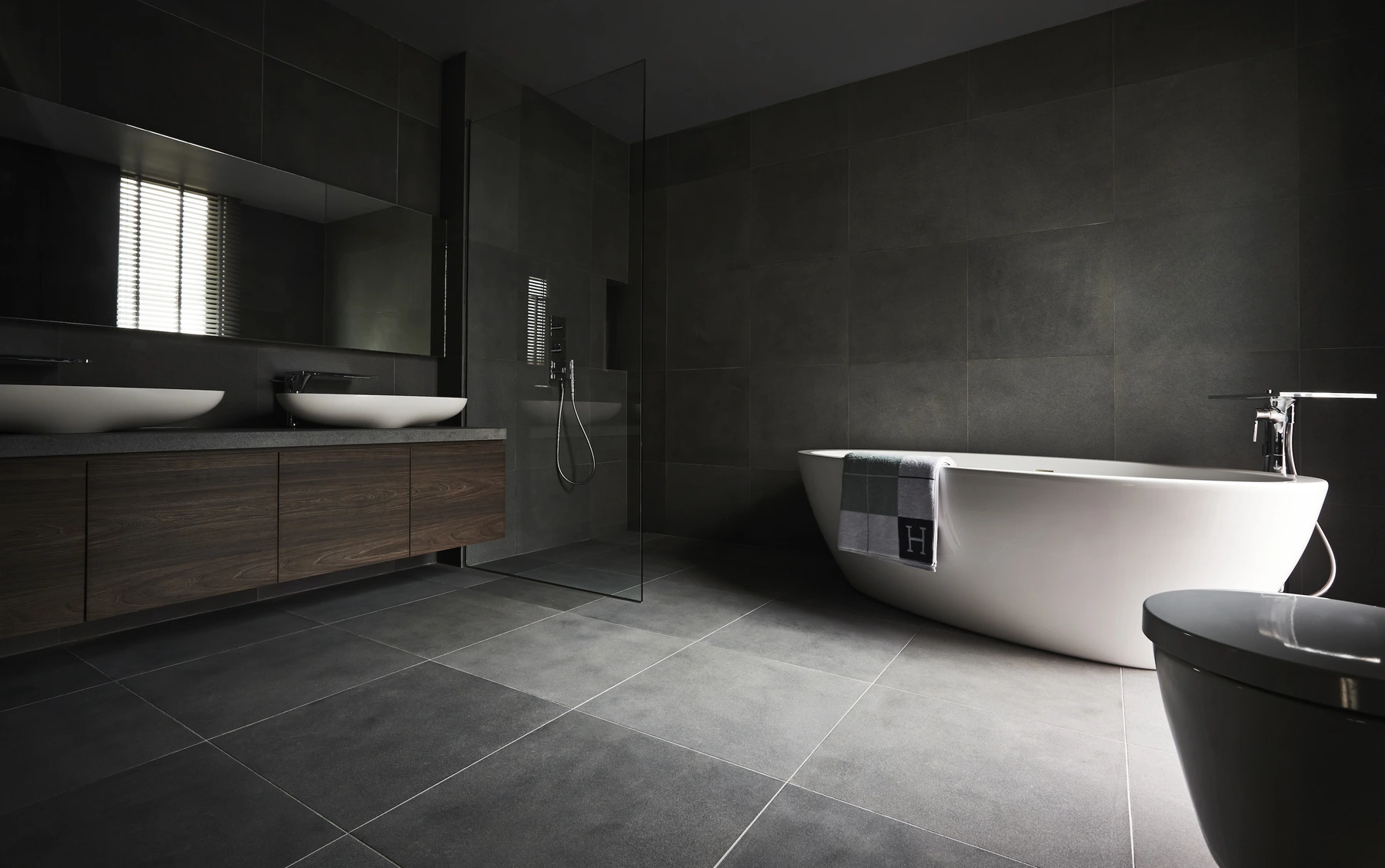 House of Thirds bathroom