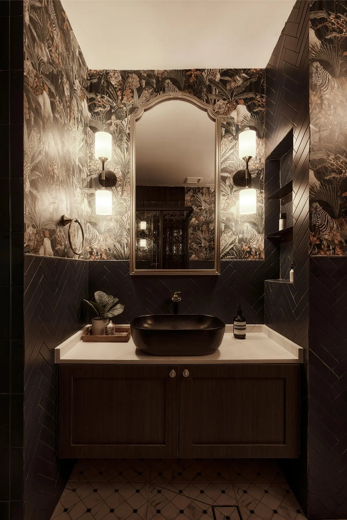 RENOSTUDIO — 64 Duchess Ave — 29