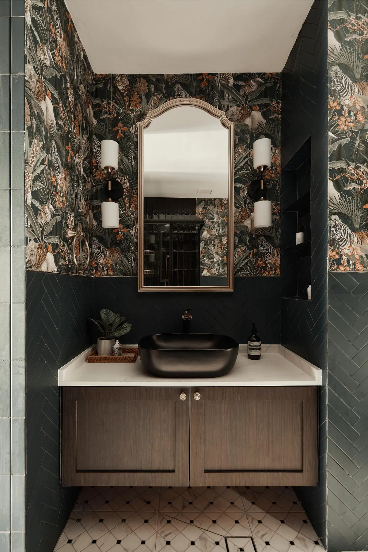 RENOSTUDIO — 64 Duchess Ave — 30