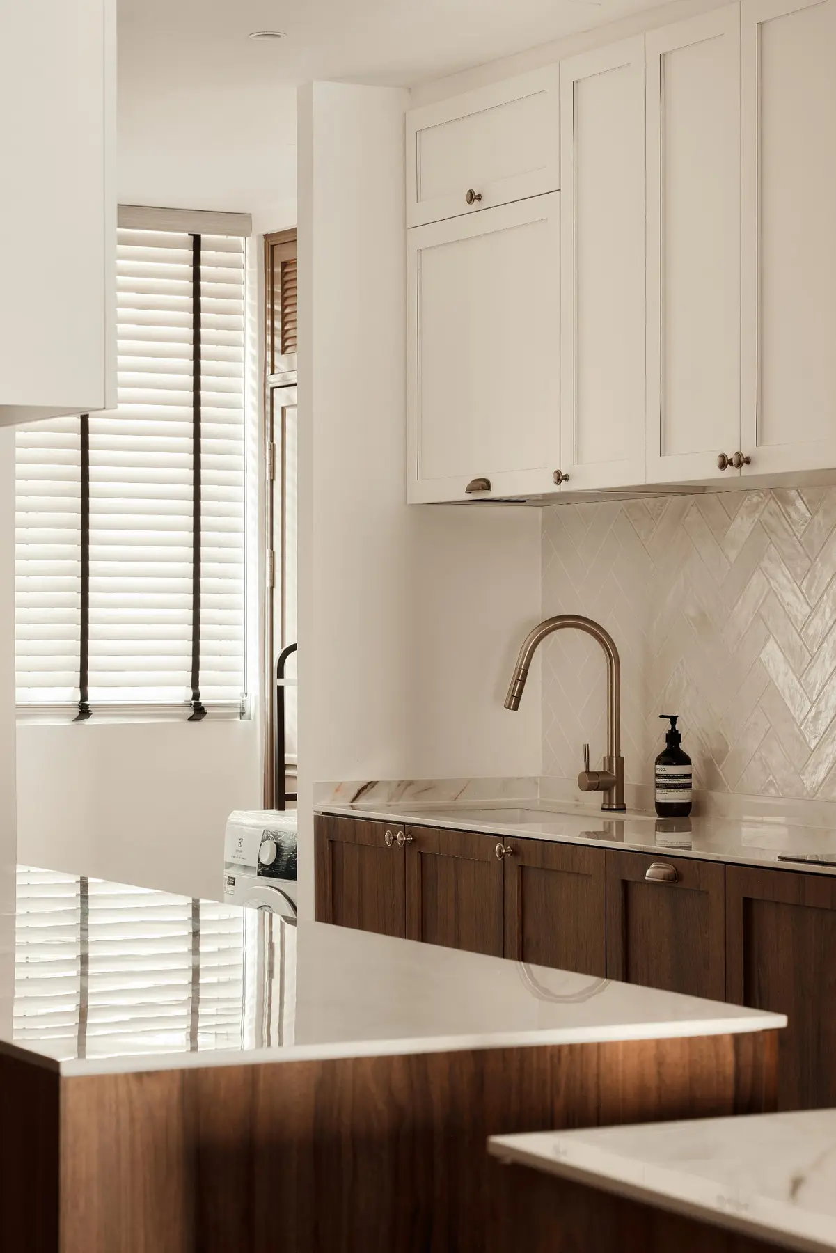 RENOSTUDIO — 64 Duchess Ave — 4