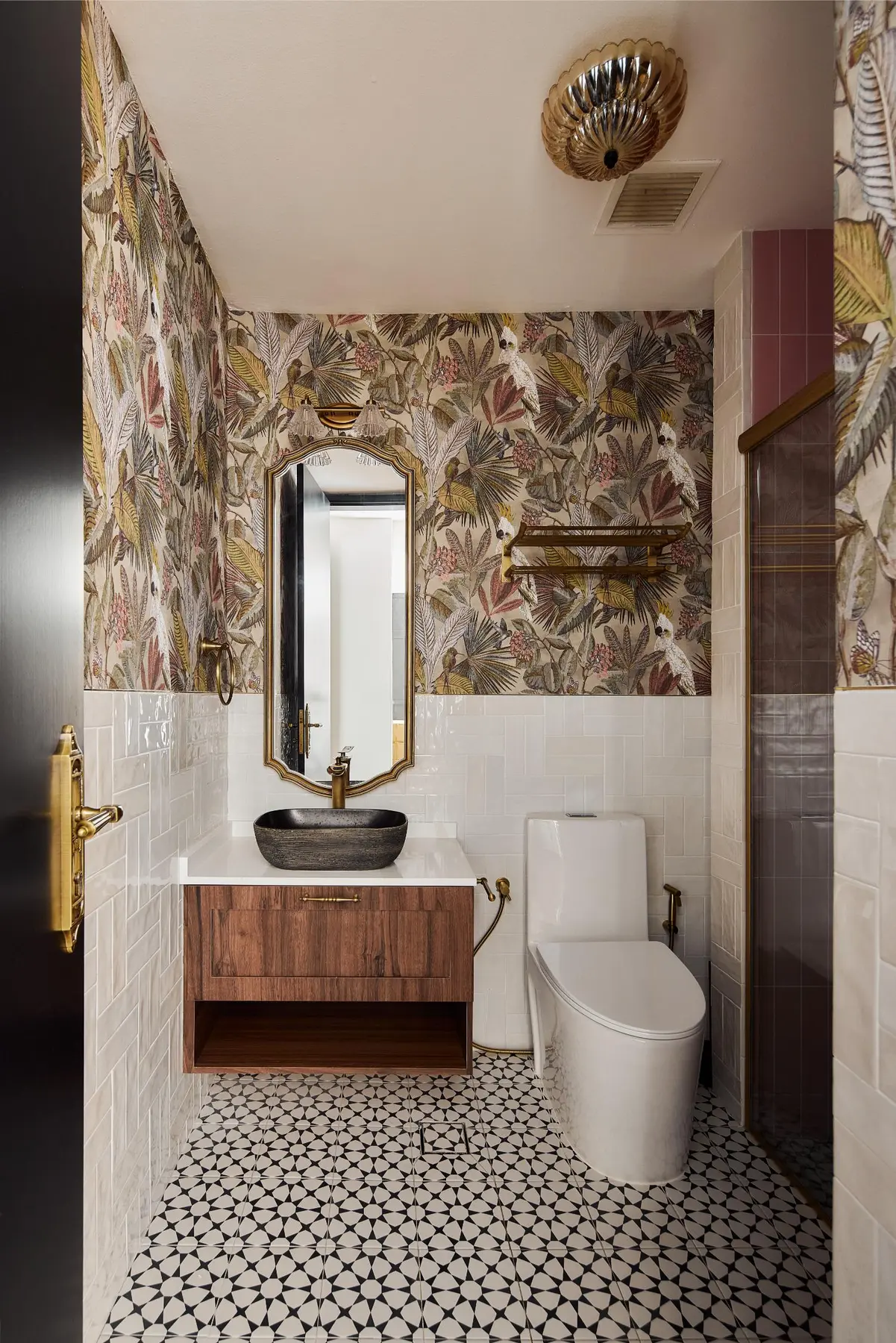 RENOSTUDIO — 64 Duchess Ave — 43