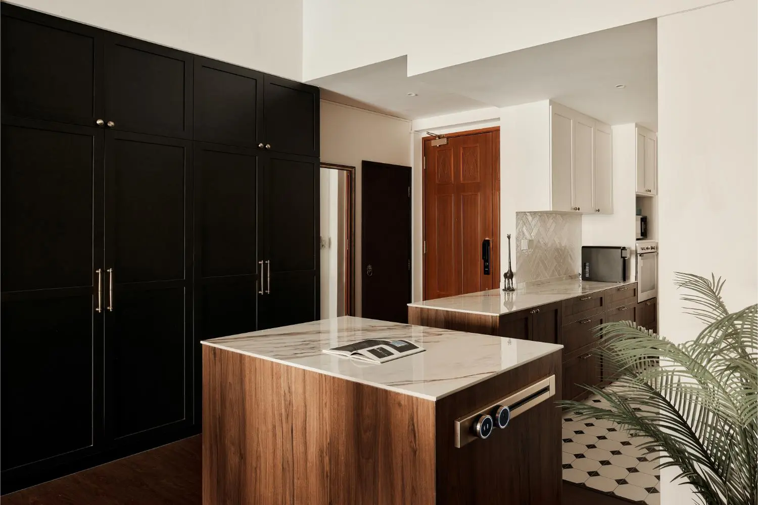 RENOSTUDIO — 64 Duchess Ave — 6