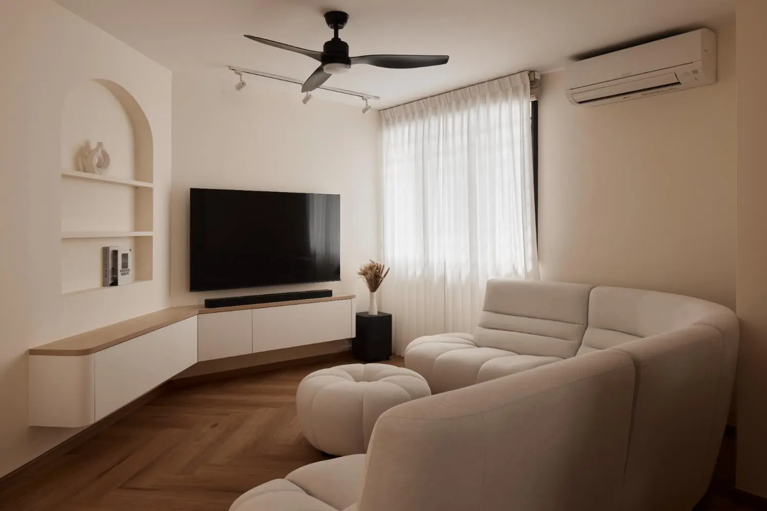 RENOSTUDIO — Choa Chu Kang Crescent — 1