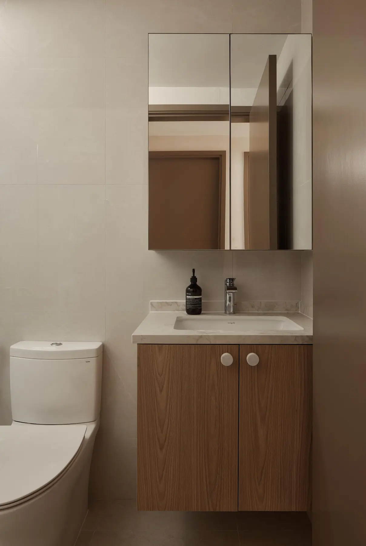 RENOSTUDIO — Esparina — 13