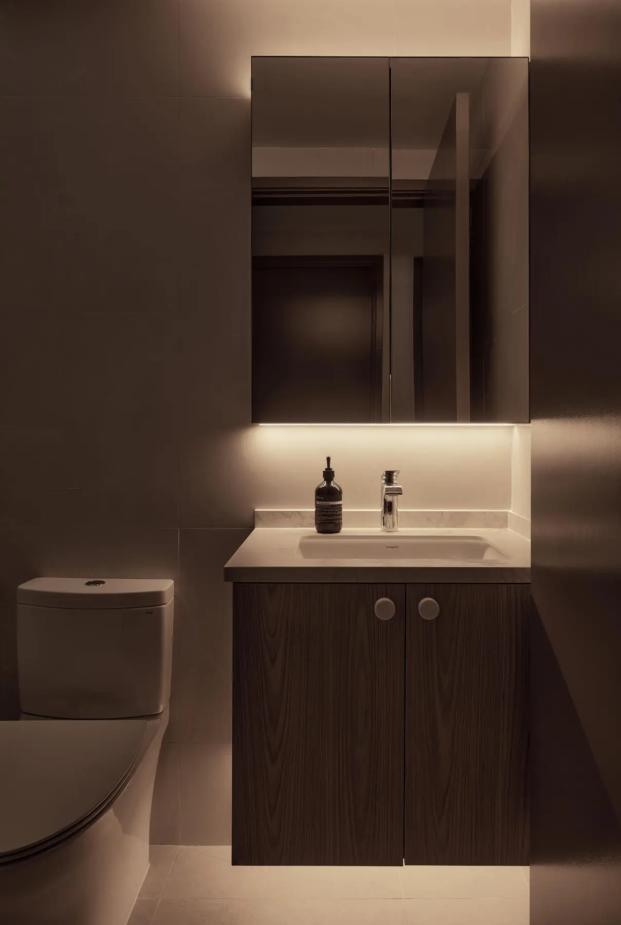 RENOSTUDIO — Esparina — 14