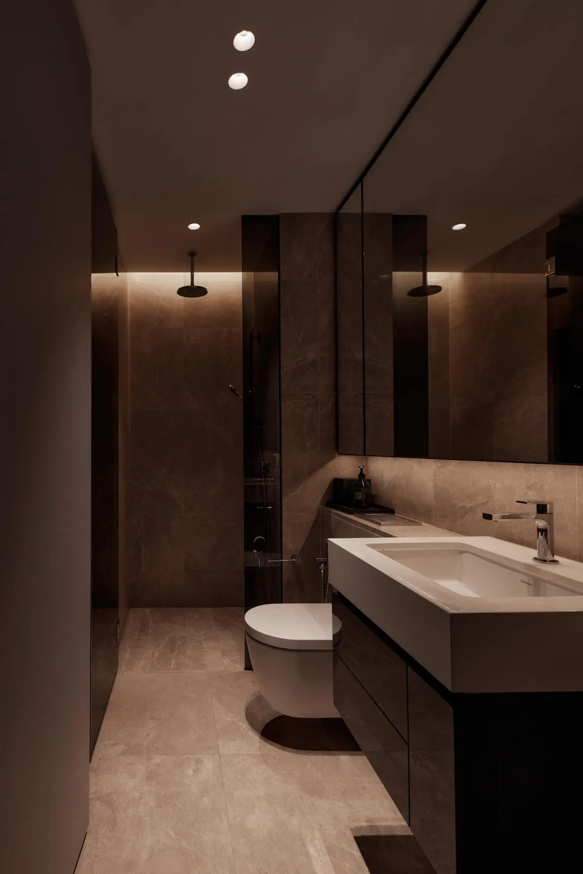 Le Interior Affairs Jiak Kim — bathroom