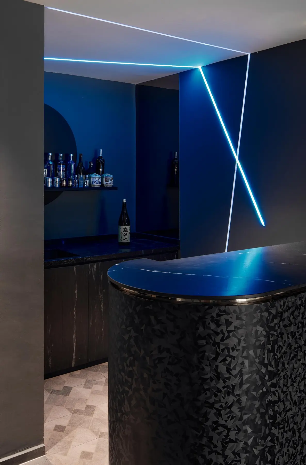 Le Interior Affairs Showroom — bar area and collaborative hub