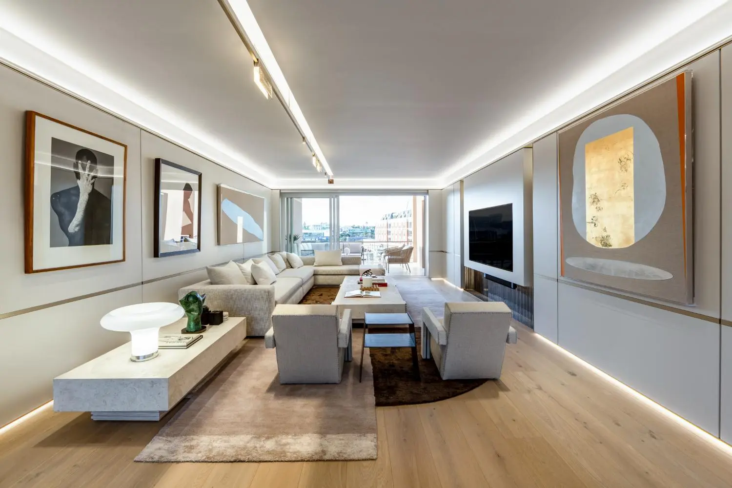 Bedroom — minimalist and serene