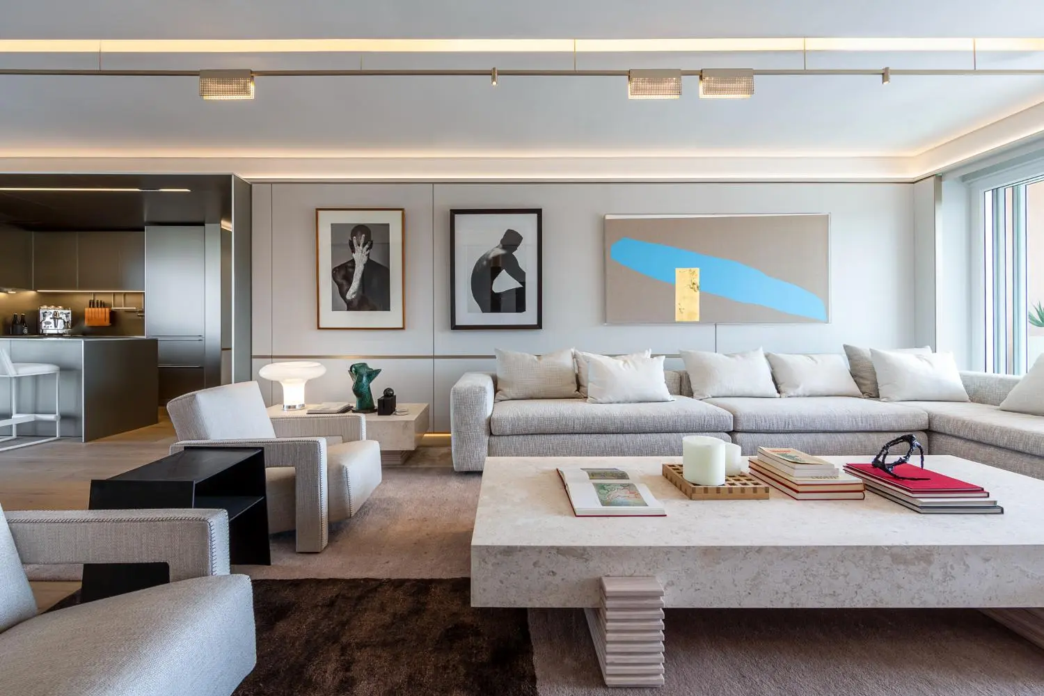 The Refined Minimalism of a Cape Town Art Haven
