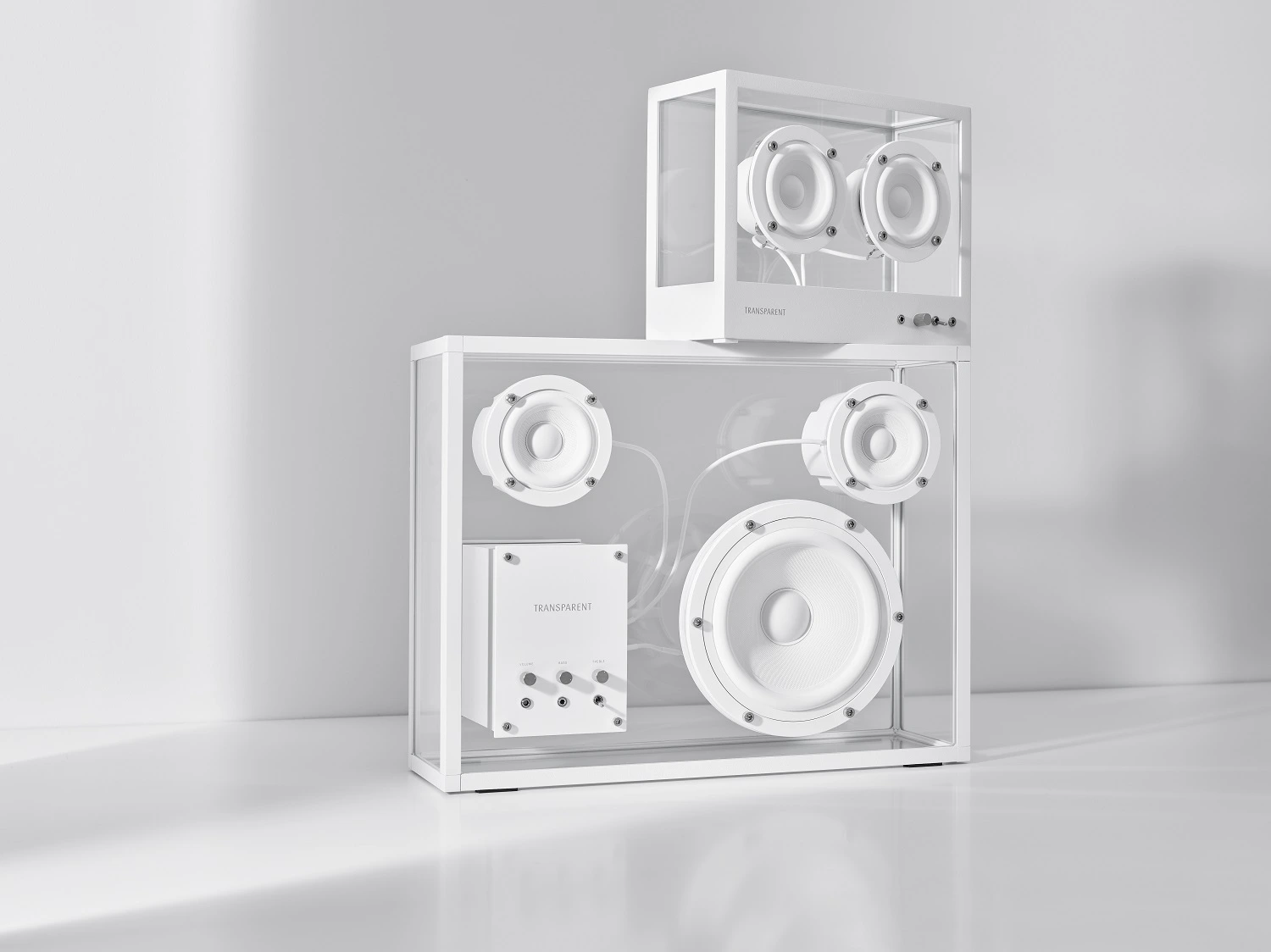 Transparent Speaker at Ante