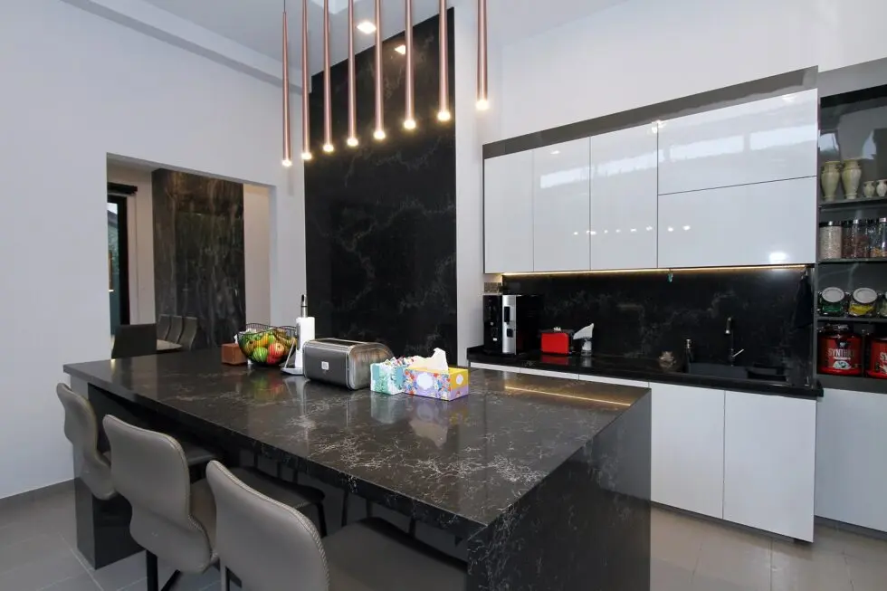 Ultra-Modern Icon by Nic & Wes Builders — 4